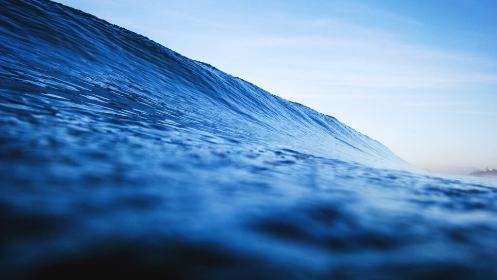 wave-918879_1920