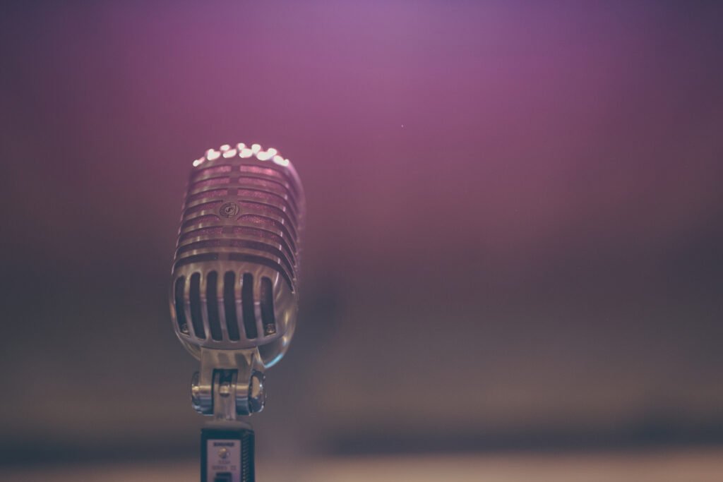 microphone applause